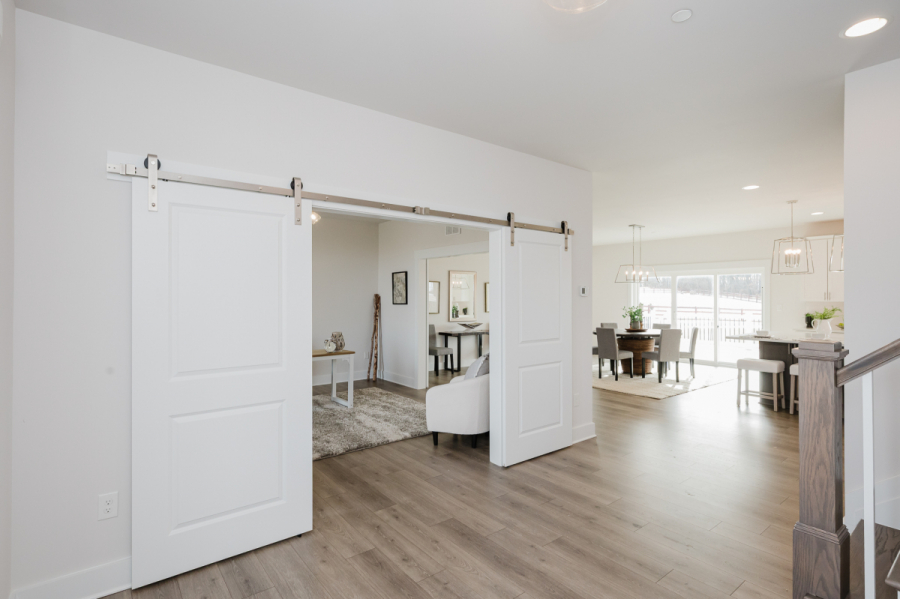 1605_Oakland_reshoot-3